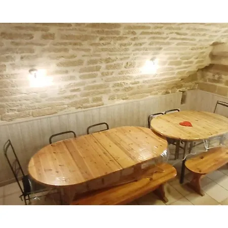 Maison Terrasse Barbecue A 1 Tram De Montpellier Et 20 Min Des Plages Holiday home